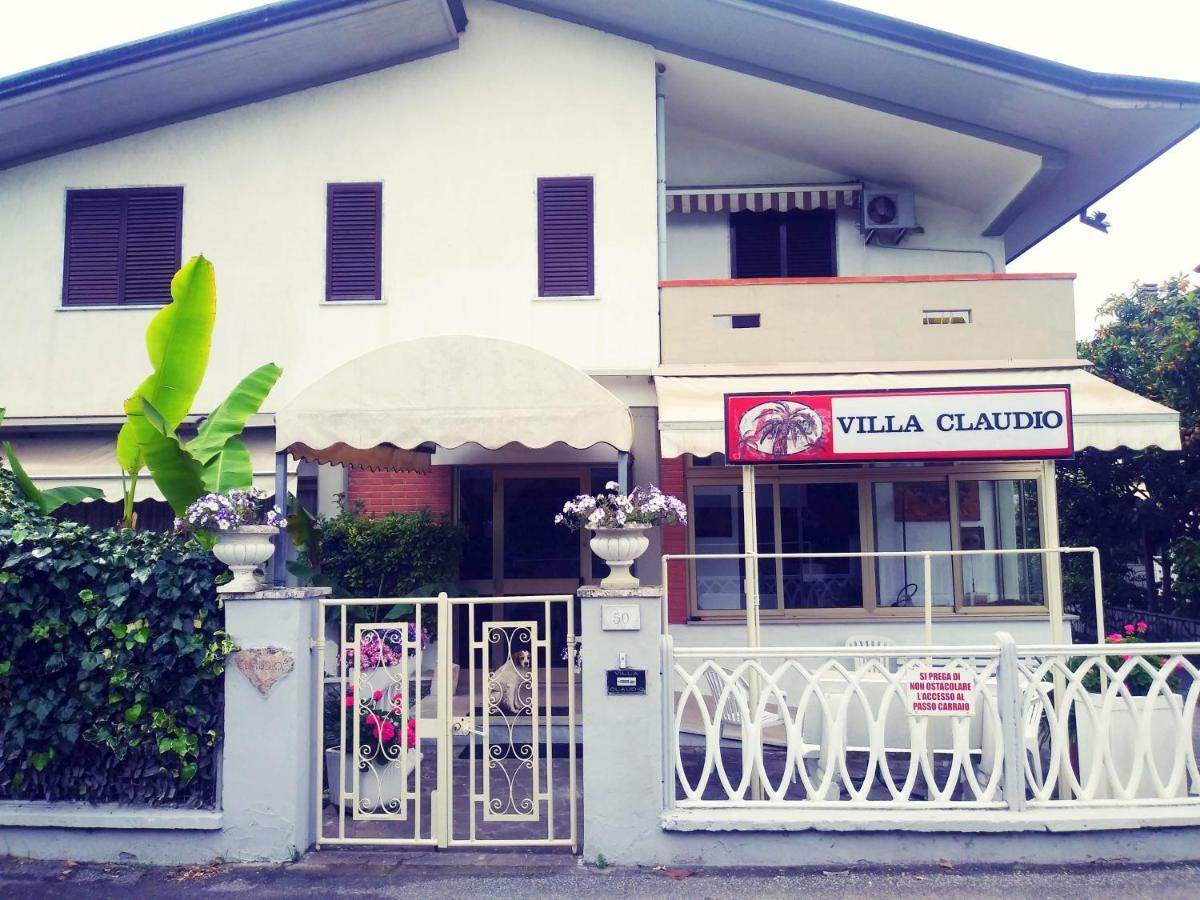 Hotel Villa Claudio Marina di Massa Exterior foto